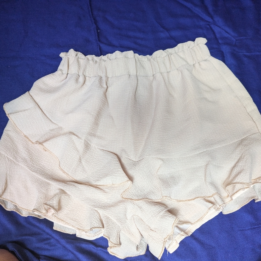 Skort ruffle beige new size S